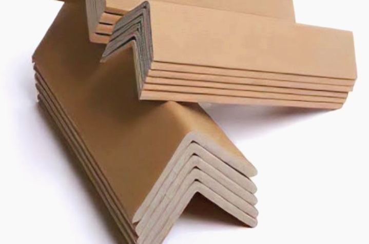 Read more about the article Paper Angle Board Kemasan Pelindung Tepi Sisi Dan Sudut Produk